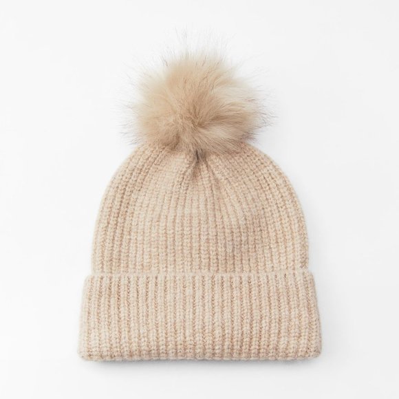 NWT ZARA KNIT POMPOM BEANIE SAND